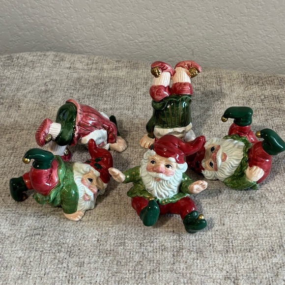 Set of Five Holiday Elf Figurines Christmas Decor - Picture 1 of 10